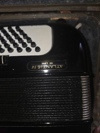 Acordeón Hohner Atlantic IV De Luxe