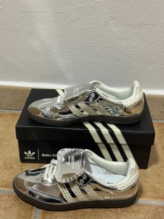 Samba OG Wales Bonner Plateada Talla 40