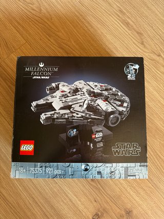 LEGO Star Wars Halcón Milenario 75375