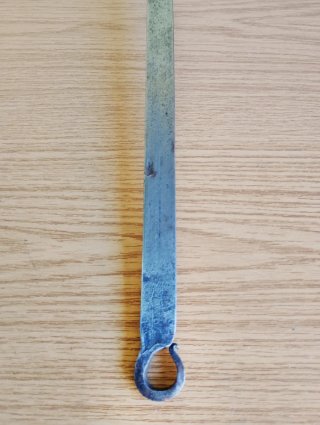 Cazo antiguo de hierro forjado artesanal