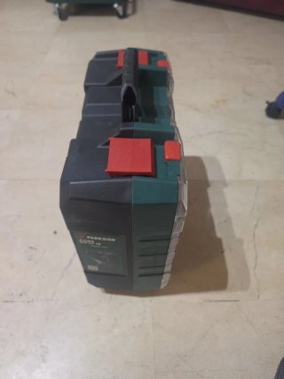 Maletín herramientas y atornillador a batería