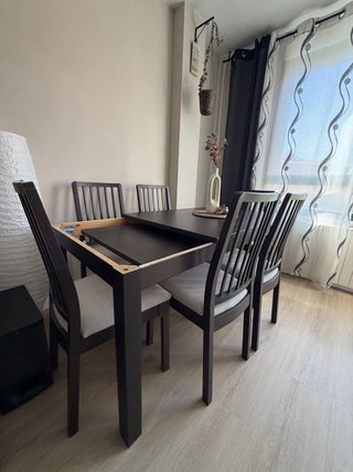 Conjunto Mesa Extensible + 6 Sillas