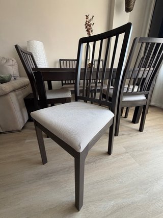 Conjunto Mesa Extensible + 6 Sillas
