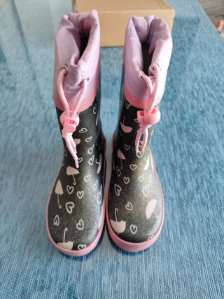 Botas de agua niña negras y rosas. Talla 30