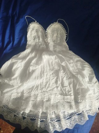 Vestido blanco ibicenco con encaje