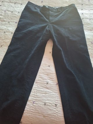 Pantalón de pana negro