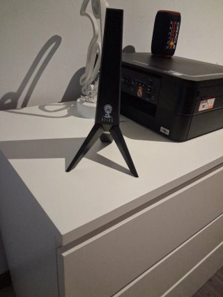 Soporte para Cascos Gaming. Marca Atlas