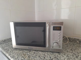 Microondas Taurus Style Tronic