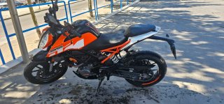 KTM Duke 125
