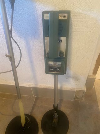 2 Detectores de Metales Antiguos