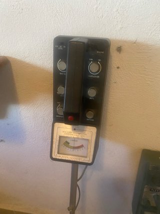 2 Detectores de Metales Antiguos