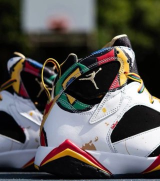 Zapatillas Nike Air Jordan 7 Retro Edición Miró.