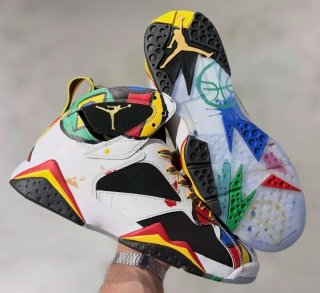 Zapatillas Nike Air Jordan 7 Retro Edición Miró.