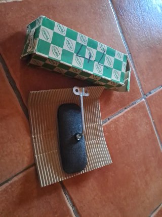 RENAULT 4 L. ESPEJO RETROVISOR INTERIOR.