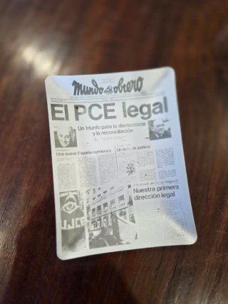 Cenicero Mundo Obrero PCE