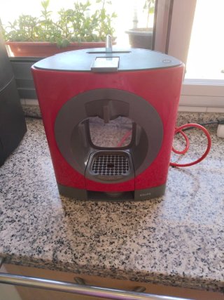 Cafetera Dolce Gusto Krups Roja