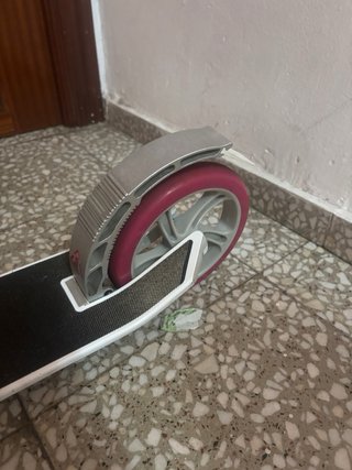 Patinete Oxelo blanco y morado