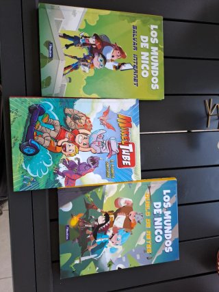 Libros Youtuber (2 Los mundos de Nico 1 Mikeltube)