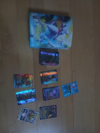 +100 cartas Pokémon algunas dificilesde encontrar
