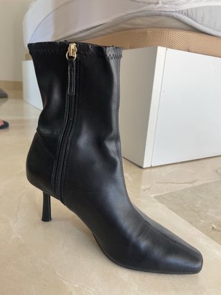 Botines Negros Stradivarius