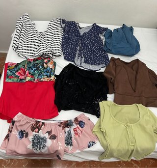 Lote Ropa Mujer: Blusas, Vestidos, Pantalones