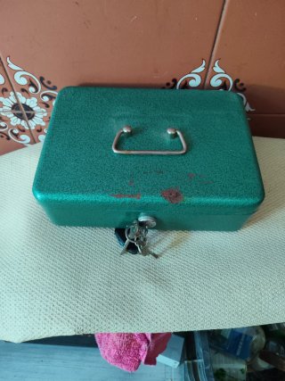 Caja Fuerte Antigua Vintage Verde