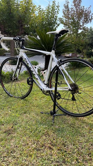 Bicicleta de Carretera Scott CR1 Team de carbono .