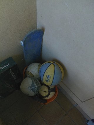 Monopatín azul
