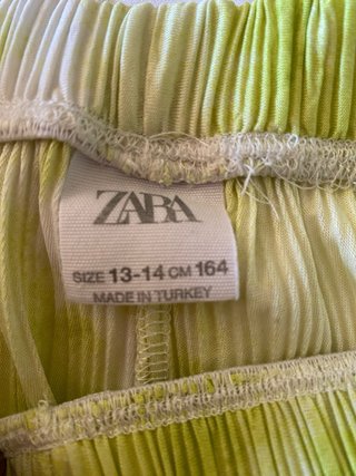Zara Pantalón Plisado Verde Lima Pierna Ancha