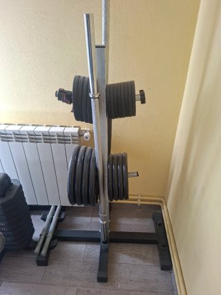 Máquina de Musculación y Banco Domyos