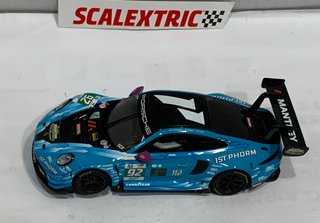 Scalextric Advance Porsche 911 GT3 R Le Mans