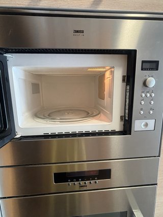 Microondas ZANUSSI 25L