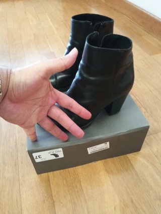 Botines de piel ALPE talla 37, precio nuevas 90€