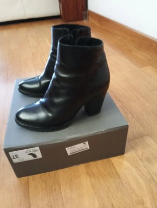 Botines de piel ALPE talla 37, precio nuevas 90€