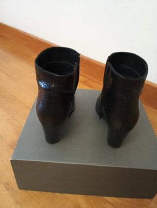 Botines de piel ALPE talla 37, precio nuevas 90€
