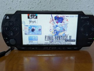 PSP Slim con 8GB e batteria nuova