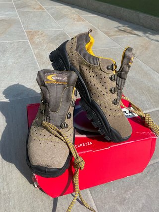 Zapatos de trabajo COFRA