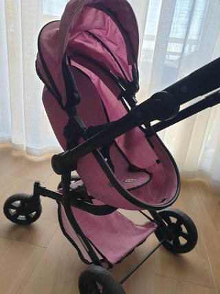 Bayer Chic 2000 Carro rosa bebé de juguete real.
