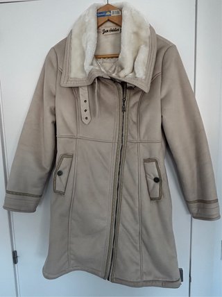 Abrigo Tres Cuartos Beige Just Addict.