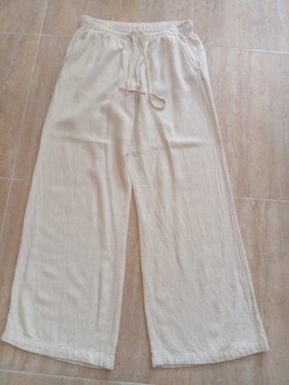 Pantalón de lino beige