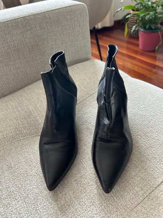 Botines Negros Gloria Ortiz