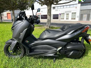 Yamaha XMAX 125cc Maxi Scooter  IMPECABLE