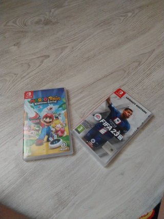 2 Giochi Nintendo Switch: FIFA 23 e Mario+Rabbids