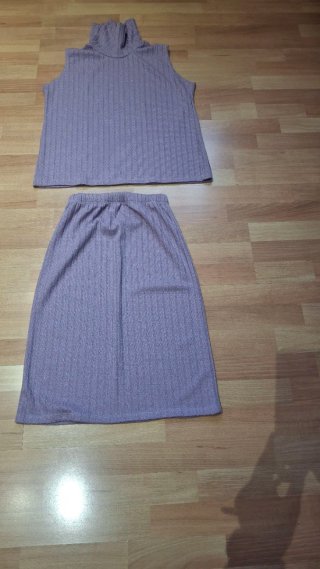 Conjunto falda y top lila