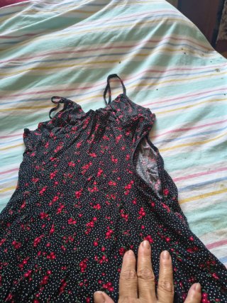 Vestido floral con cremallera