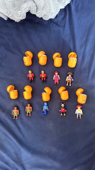Figuras Disney de Kinder Sorpresa 3€ cada uno.