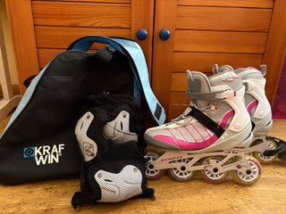 Patines en línea con protecciones y bolsa