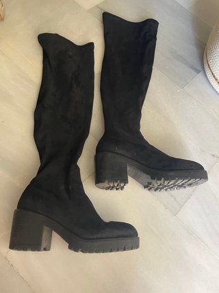 Botas altas de ante negras