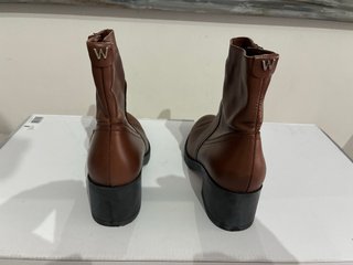Botines Wonderful Marrones Mujer