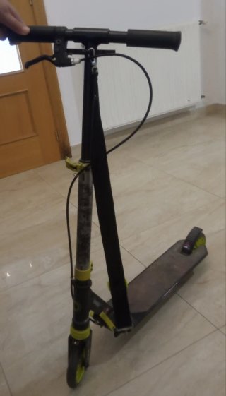 Patinete Oxelo Negro y Verde. Plegable. Max. 100kg